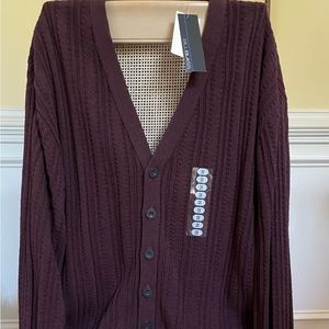 Men’s XXL brown cardigan. New in great condition.